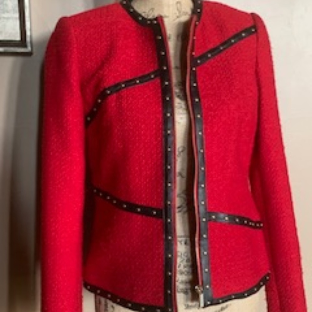 Karl Lagerfeld Size 4 Red cropped Jacket